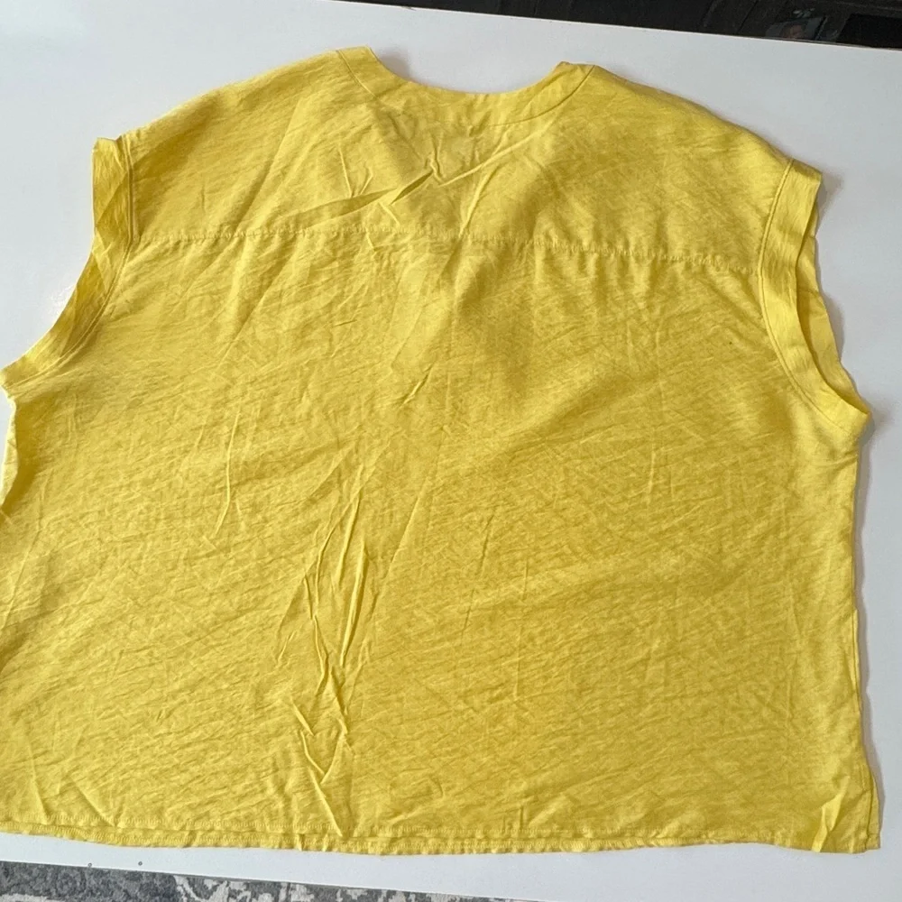 NWT Worthington Sunny Yellow Blouse